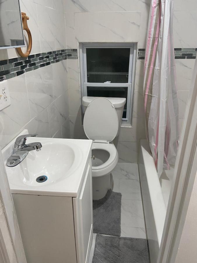 A Comfortable Room Nueva York Exterior foto